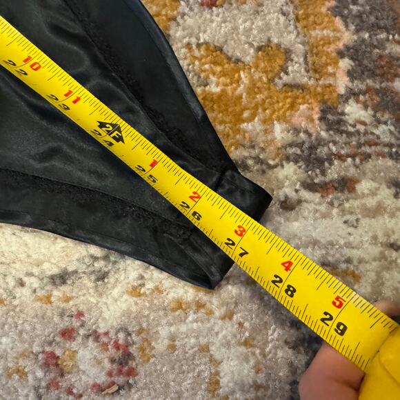 Vintage Victoria's Secret Gold Label Lace and Satin Lingerie Teddy Size P Black - Picture 3 of 4